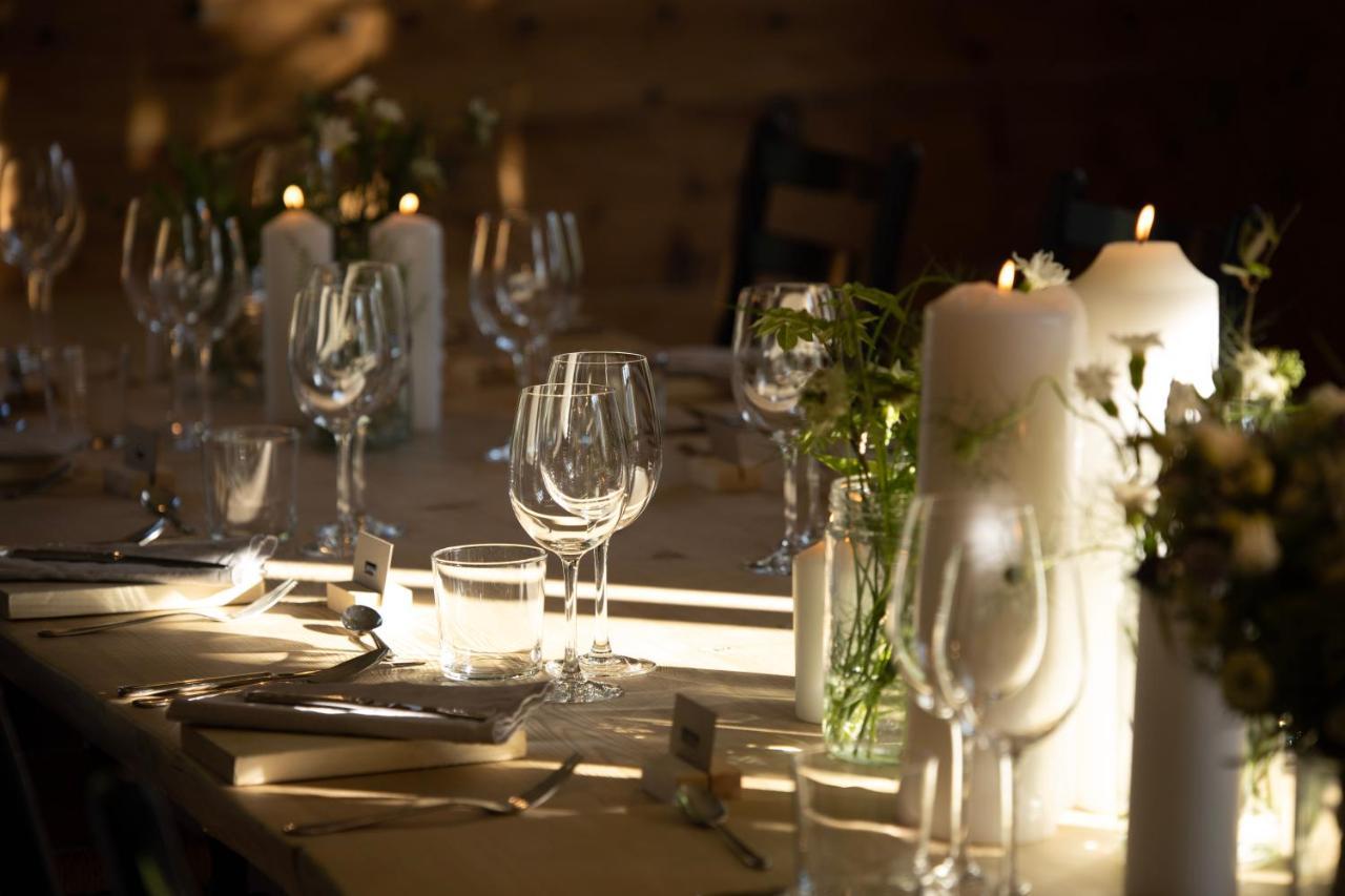 Hotel Aak Åndalsnes Екстериор снимка